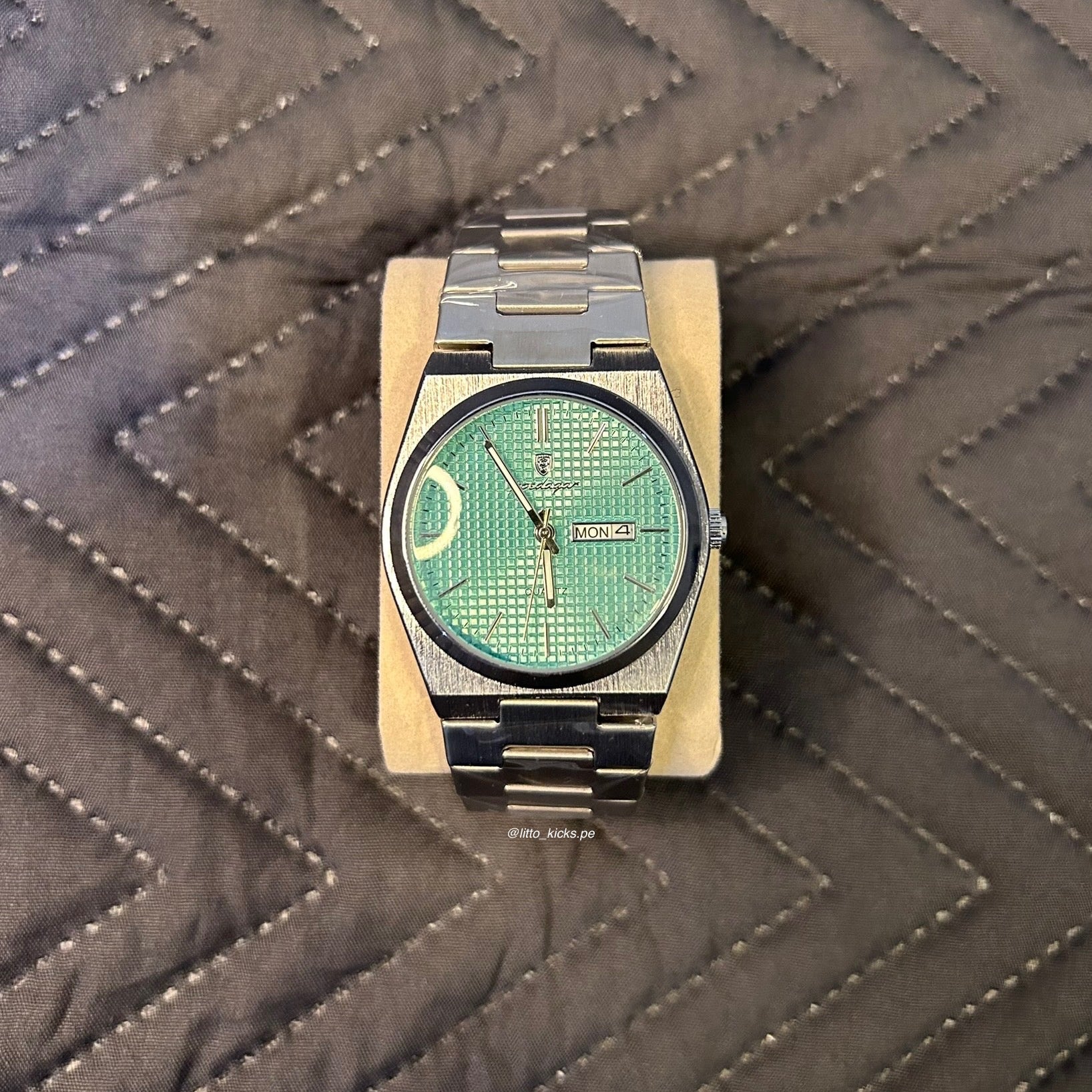 POEDAGAR TIFFANY - 930