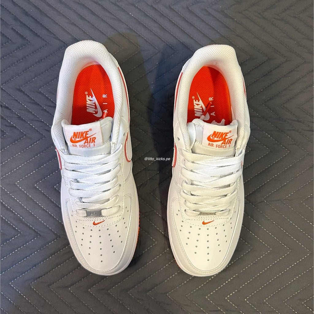 NIKE AIR FORCE 1