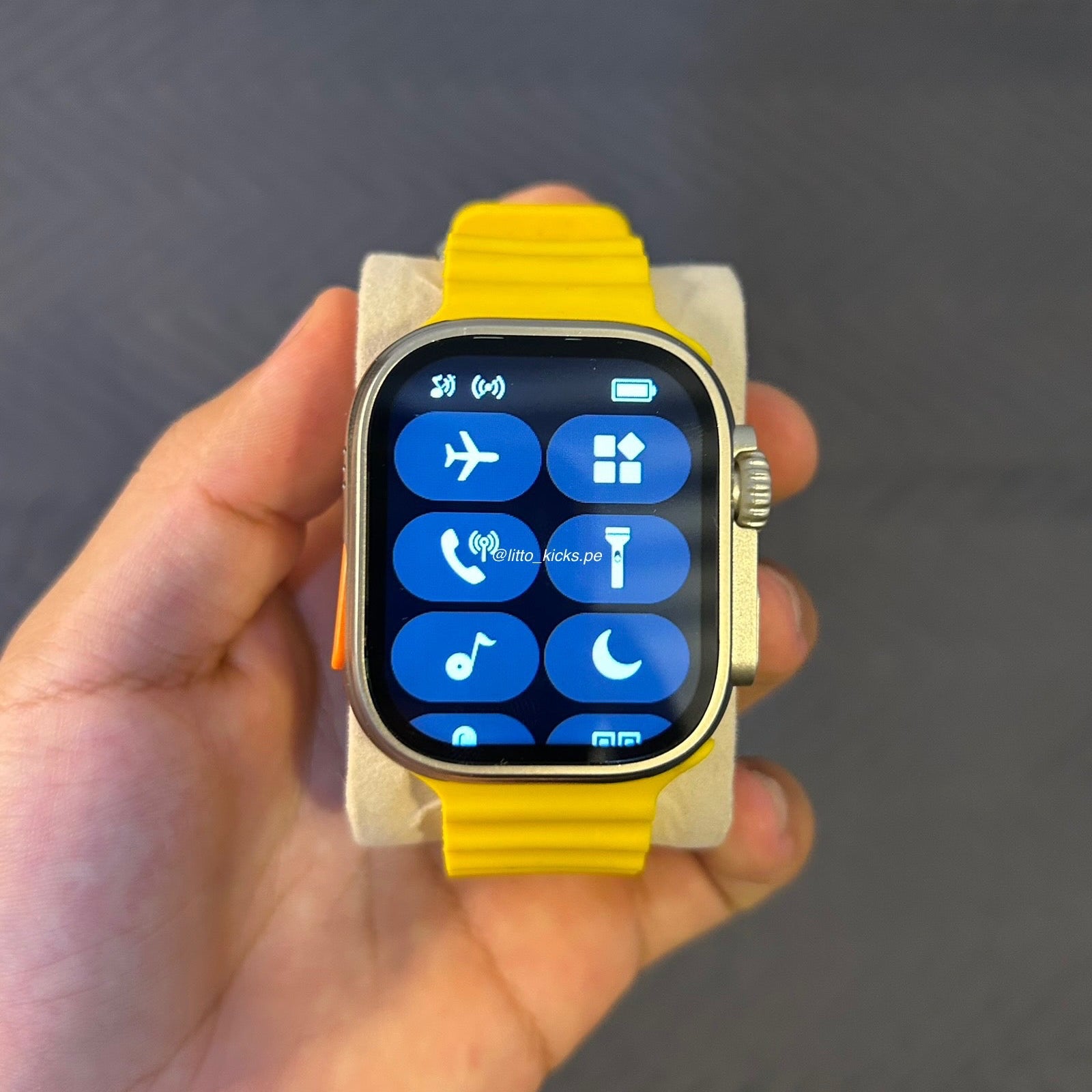 SMARTWATCH