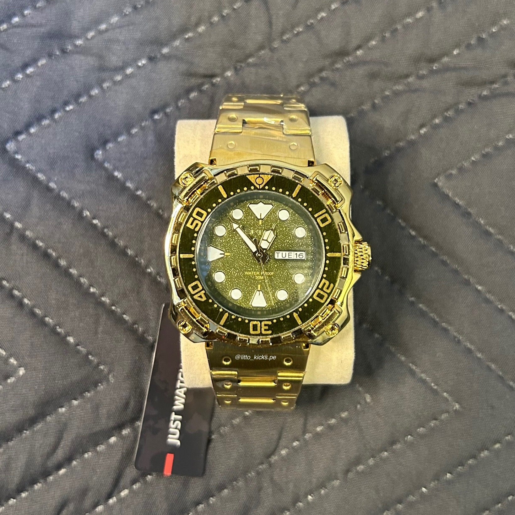 SKMEI DORADO CARA VERDE - 9385