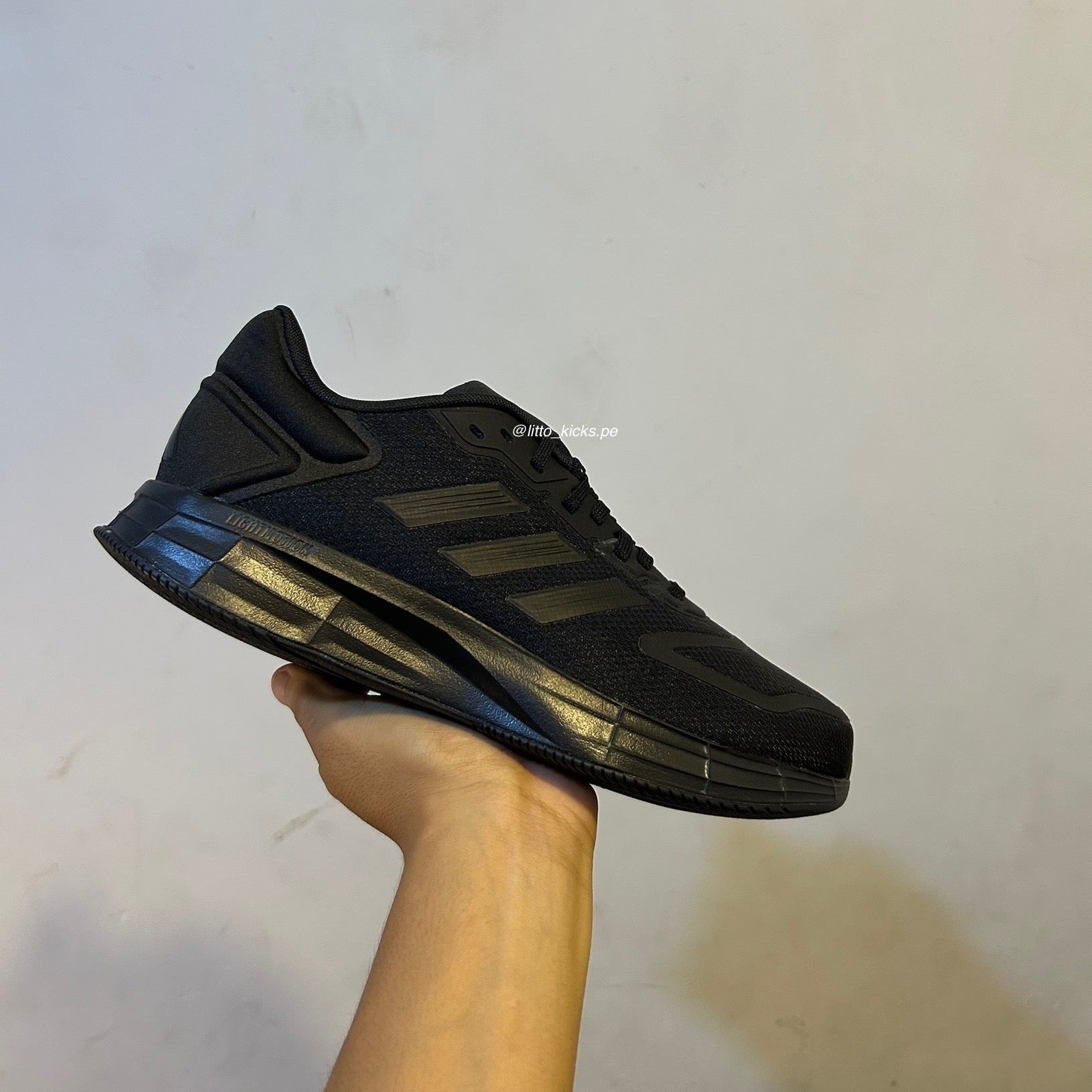 ADIDAS DURAMO 10 TRIPLE BLACK