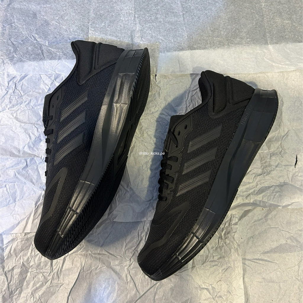 ADIDAS DURAMO 10 TRIPLE BLACK